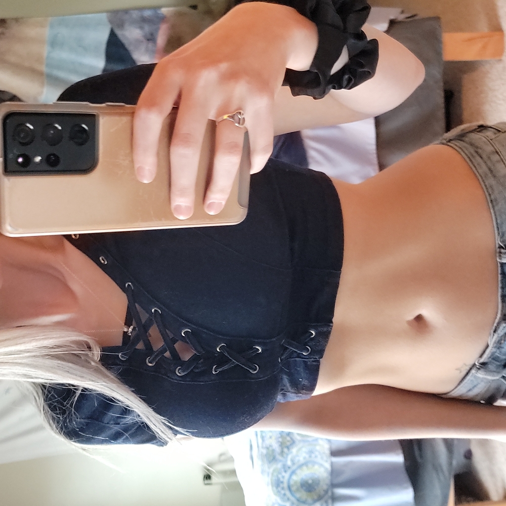 GUESS Denim Crop Top